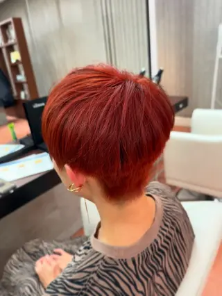 ショート カラー 美髪透明感🫧三澤 廉 M.SLASHのヘアスタイル
