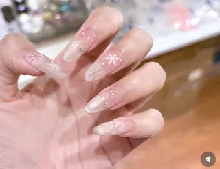 カラー  Nail 秋(アキ)のネイルデザイン