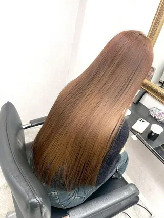 ロング カラー N゜jillva ナンバージルバのヘアスタイル