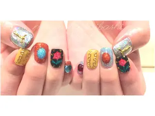 ネイル 鈴木 ゆいのネイルデザイン