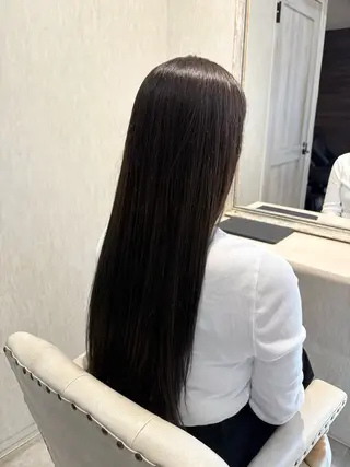 ロング カラー saya （サヤ）のヘアスタイル