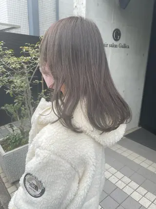 ミディアム カラー ラベンダー/レイヤー スタイル🤎mamiのヘアスタイル