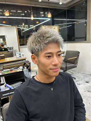 ショート カラー メンズ DIECE 2nd'Flor所属・渋谷【メンズ職人】 ツイスパ・メッシュのヘアスタイル