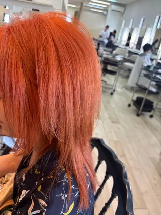 ミディアム カラー ルプラボウ 石黒よう子のヘアスタイル