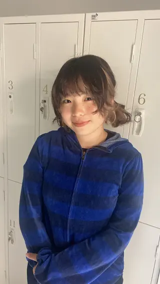 ミディアム カラー ヘアアレンジ girlyハイトーン /airi🍓🎀のヘアスタイル