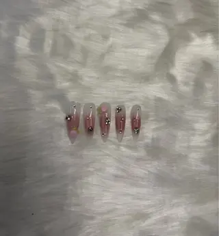 ネイル Nail&Eye hanaのネイルデザイン