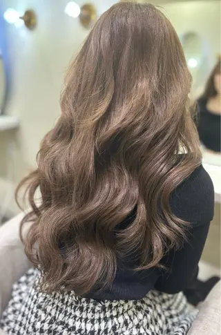 ロング カラー LuLuca HairSalonのヘアスタイル