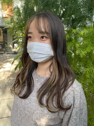 ロング ナガイ アヤのヘアスタイル