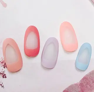 ネイル mano nella manoのネイルデザイン