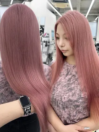 ロング カラー ヘアアレンジ 原宿ハイトーンカラー 🌼みるい🌼のヘアスタイル