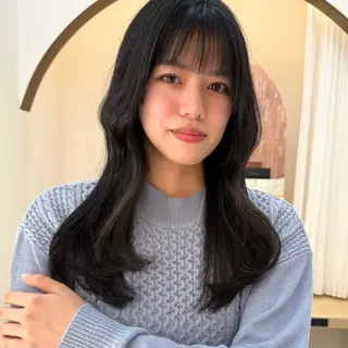セミロング 🌿寄り添い型美容師 🌿yuiのヘアスタイル