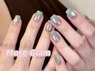 ミディアム more glam 原宿店のネイルデザイン