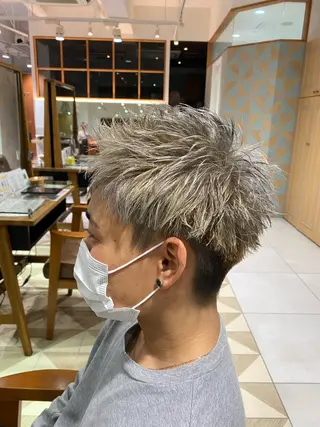 ショート カラー パーマ ヘアアレンジ メンズ メンズパーマの巨匠 鈴木純のヘアスタイル