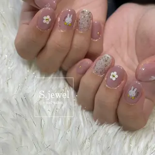 ネイル S. JEWELのネイルデザイン
