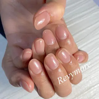 ミディアム ネイル nail salon Revymoreのネイルデザイン