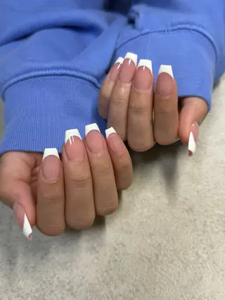 ネイル ネイルルーム チャームのネイルデザイン