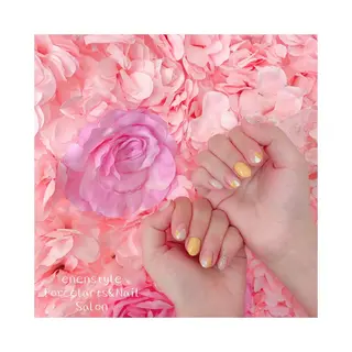 ミディアム ネイル 👑enen style👑のネイルデザイン