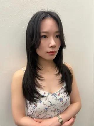 セミロング Paddle所属・似合わせレイヤー/ ニュアンスパーマ高倉のヘアスタイル