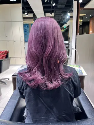 セミロング レイヤー×艶髪🤎. 𝜗𝜚hitomiのヘアスタイル