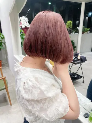 ショート カラー ヘアアレンジ ミニボブ/ブリーチ 🌈MISATOのヘアスタイル