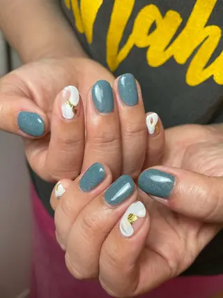 ネイル Atelier  Sii所属・Ami 🦥のネイルデザイン