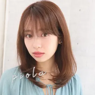 ミディアム カラー hide [大人女性向けヘア]のヘアスタイル