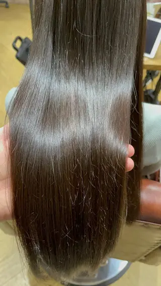 ロング antica YOSHIのヘアスタイル