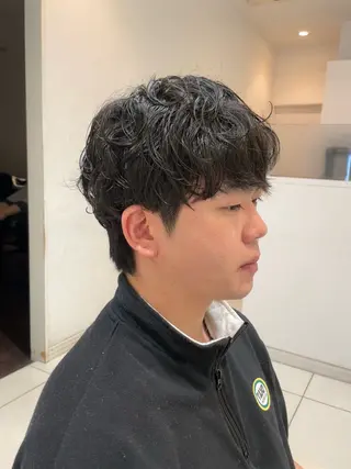 ショート パーマ メンズ 樋笠 知佳のヘアスタイル