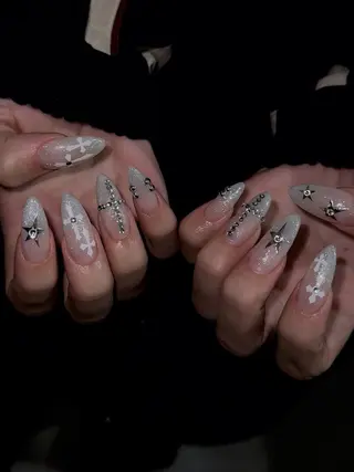 ネイル Seeil所属・Seeil .のネイルデザイン