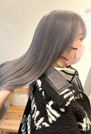 ロング カラー LUXIEL みづきのヘアスタイル