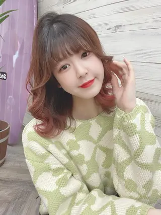 ショート カラー ヘアアレンジ アイブロウ LAVENDIA 初音のヘアスタイル