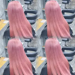 ロング 透明感ベージュ/ レイヤー縮毛矯正のヘアスタイル