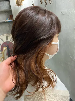 セミロング カラー お任せヘア☘️☘️ 及川渚のヘアスタイル