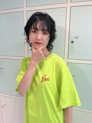 ショート パーマ ウルフカット/吉村 桃子のヘアスタイル