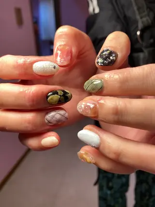 ネイル oichan 𖦹°‧のネイルデザイン