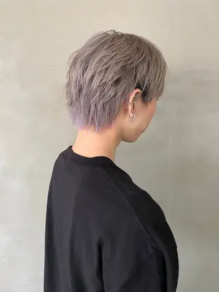 カラー 石江 奈琉のヘアスタイル