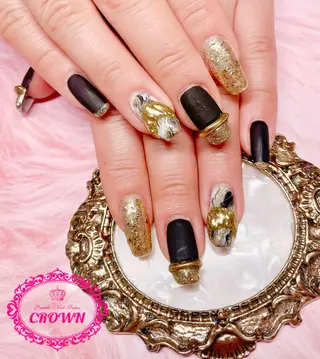ネイル CROWN プライベートサロンのネイルデザイン