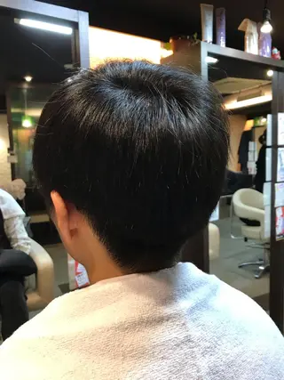 ショート メンズ ❣️大人色気レイヤー 美髪縮毛 金山❣️のヘアスタイル