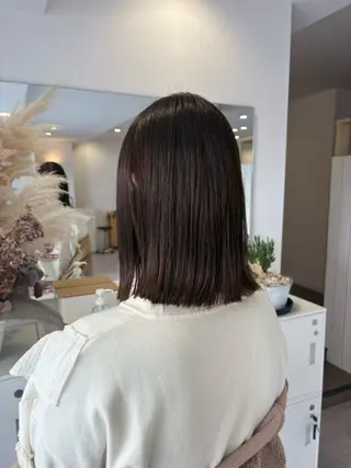 ミディアム 小泉 萌詠のヘアスタイル