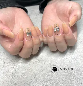 ネイル ネイルルーム チャームのネイルデザイン