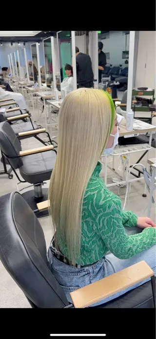 ロング カラー 派手髪個性派/カラー 特化Lilica💥のヘアスタイル