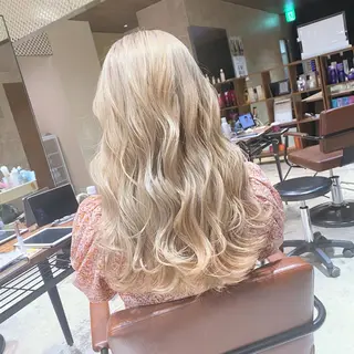 カラー 顔まわりの神様✨ 透明感カラー藤嶋秀幸のヘアスタイル