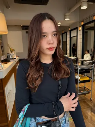 ロング 松本  夏海のヘアスタイル
