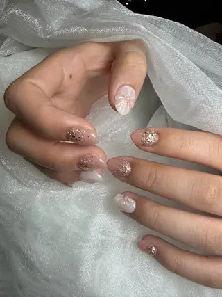 ネイル e.b.mimi Wakanaのネイルデザイン