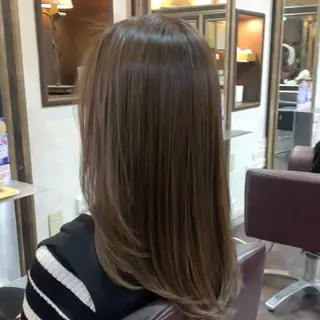 セミロング Pinq she Ayana👀🤍のヘアスタイル