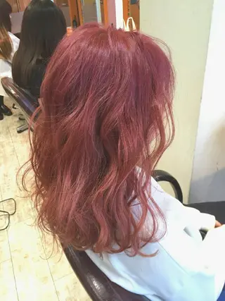 セミロング カラー 100%髪質改善特化 TRUNSのヘアスタイル