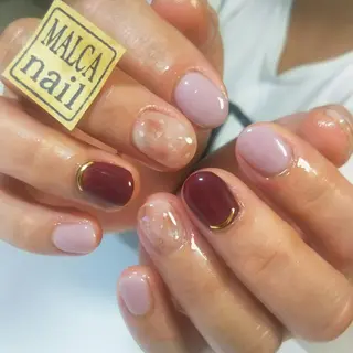 セミロング ヘアアレンジ パーマ カラー キッズ ネイル マツエク・マツパ 荒木 莉奈のネイルデザイン