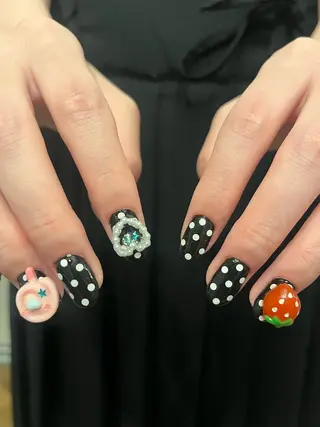 ネイル supe_ シイナのネイルデザイン