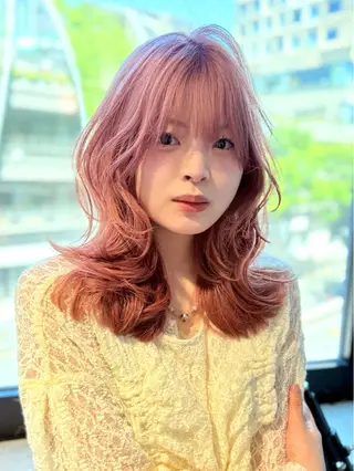 セミロング ヘアアレンジ そ にのヘアスタイル