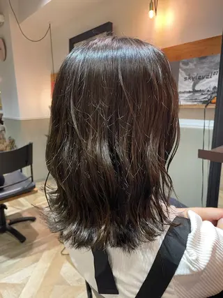 ミディアム カラー 艶感/レイヤーカット 🌐Taketoのヘアスタイル